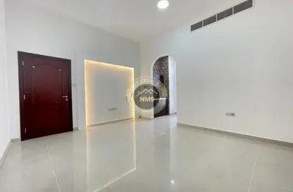 Apartment - Studio - 1 Bathroom for rent in Al Mushrif - Abu Dhabi