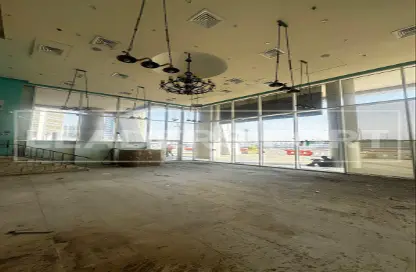 Shop - Studio for rent in Al Manara Tower - Business Bay - Dubai Shop - Studio for rent in Al Manara Tower - Business Bay - Dubai