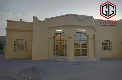 فيلا - 3 غرف نوم - 4 حمامات للايجار في الطوار 3 - الطوار - دبي فيلا - 3 غرف نوم - 4 حمامات للايجار في الطوار 3 - الطوار - دبي