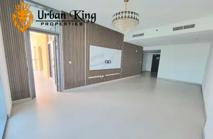 شقة - 3 غرف نوم - 5 حمامات للايجار في عود ميثاء - بر دبي - دبي