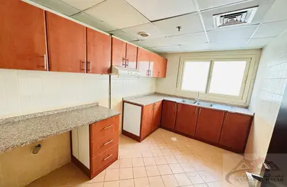 Apartment - 2 Bedrooms - 3 Bathrooms for rent in Muwaileh 29 Building - Muwaileh - Sharjah