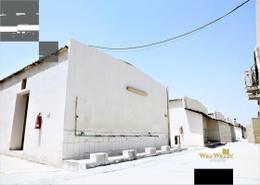 Labor Camp - 8 bathrooms for rent in Al Sajaa - Sharjah