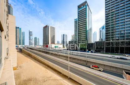 شقة - 1 حمام للايجار في A برج فيوز - برج فيوز - وسط مدينة دبي - دبي