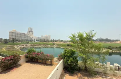 Apartment - 3 Bedrooms - 3 Bathrooms for rent in The Townhouses at Al Hamra Village - Al Hamra Village - Ras Al Khaimah