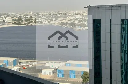 شقة - غرفة نوم - 2 حمامات للبيع في أورينت تاور 1 - أورينت تاور - البستان - عجمان