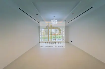 Villa - 5 Bedrooms - 7 Bathrooms for rent in Al Barsha 1 - Al Barsha - Dubai