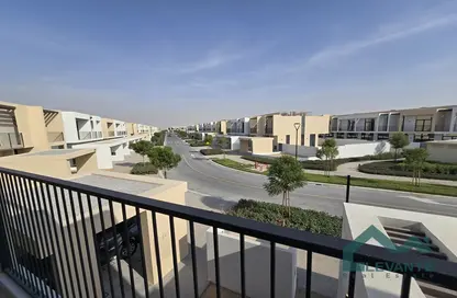 Villa - 3 Bedrooms - 4 Bathrooms for rent in Greenview 3 - EMAAR South - Dubai South (Dubai World Central) - Dubai