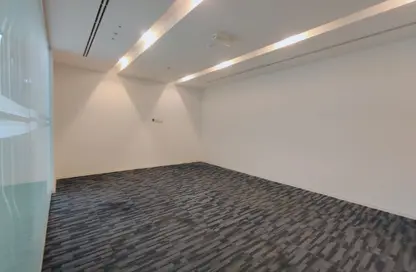 Office Space - Studio - 2 Bathrooms for rent in Al Shafi Tower - Hamdan Street - Abu Dhabi