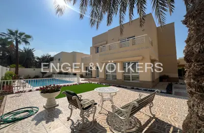 Villa - 5 Bedrooms - 5 Bathrooms for rent in Meadows 1 - Meadows - Dubai