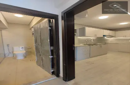 Apartment - 3 Bedrooms - 2 Bathrooms for rent in Al Wahda Street - Al Wahda - Abu Dhabi