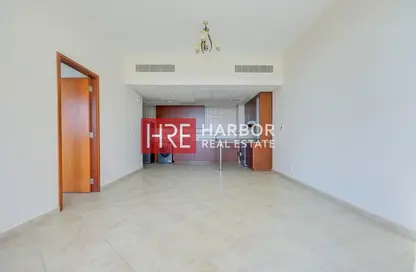 Apartment - 1 Bedroom - 2 Bathrooms for rent in Weston Court 1 - Weston Court - Motor City - Dubai
