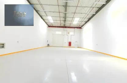 Warehouse - Studio - 7 Bathrooms for rent in Industrial Area 2 - Emirates Modern Industrial - Umm Al Quwain