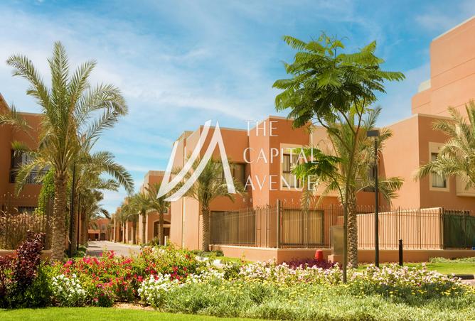 Villa - 5 Bedrooms - 7 Bathrooms for sale in Mangrove Village - Abu Dhabi Gate City - Abu Dhabi