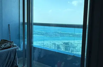 Apartment - 3 Bedrooms - 4 Bathrooms for sale in Palm Tower 1 - Palm Towers - Al Majaz - Sharjah