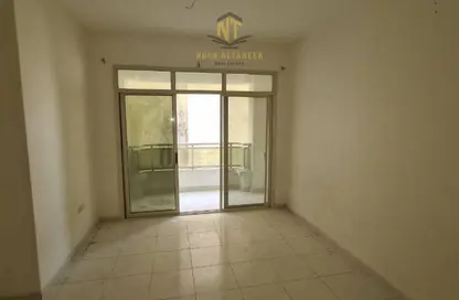 Apartment - 2 Bedrooms - 2 Bathrooms for rent in Zayd Bin Aslam Street - Abu shagara - Sharjah