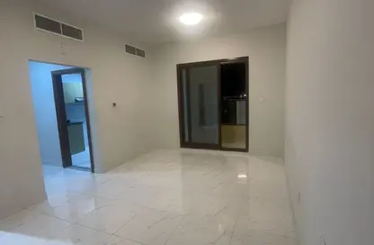 Apartment - 1 Bedroom - 2 Bathrooms for rent in Al Rawda 1 - Al Rawda - Ajman