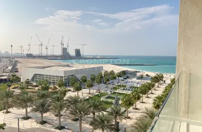 شقة - 2 غرف نوم - 3 حمامات للايجار في ممشى السعديات - منطقة السعديات الثقافية - جزيرة السعديات - أبوظبي