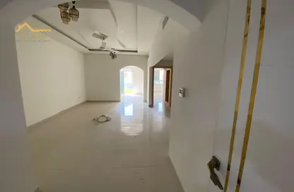 Apartment - 1 Bedroom - 2 Bathrooms for rent in Al Mowaihat 2 - Al Mowaihat - Ajman Apartment - 1 Bedroom - 2 Bathrooms for rent in Al Mowaihat 2 - Al Mowaihat - Ajman