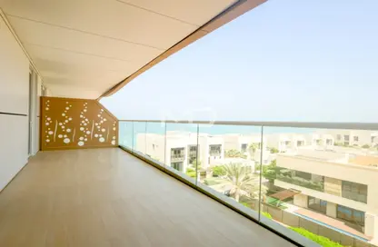 Balcony image for: Apartment - 3 Bedrooms - 4 Bathrooms for rent in Qaryat Al Hidd - Saadiyat Island - Abu Dhabi, Image 1