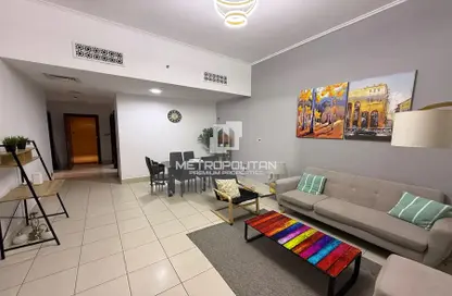 شقة - غرفة نوم - 3 حمامات للبيع في ينسون 5 - ينسون - دبي القديمة - وسط مدينة دبي - دبي