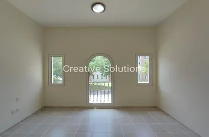 شقة - غرفة نوم - 2 حمامات للبيع في مبنى 108-137 - طراز حديث - ديسكفري غاردنز - دبي