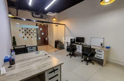 مكتب - استوديو للايجار في متروبوليس - الخليج التجاري - دبي