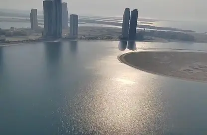 Apartment - 2 Bedrooms - 3 Bathrooms for sale in Al Khan - Sharjah