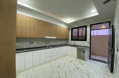 Townhouse - 5 Bedrooms - 6 Bathrooms for sale in Al Yasmeen 1 - Al Yasmeen - Ajman