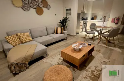 Apartment - 1 Bedroom - 2 Bathrooms for sale in Waters Edge - Yas Island - Abu Dhabi