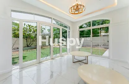 Villa - 3 Bedrooms - 4 Bathrooms for rent in Legacy - Jumeirah Park - Dubai