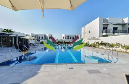 Villa - 5 Bedrooms - 6 Bathrooms for rent in Umm Suqeim 1 Villas - Umm Suqeim 1 - Umm Suqeim - Dubai