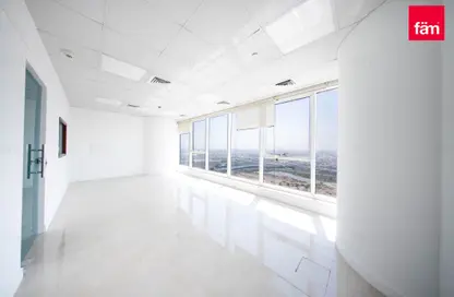 مكتب - استوديو للايجار في برج تشرشل للأعمال - أبراج تشرشل - الخليج التجاري - دبي