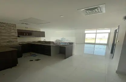Apartment - 1 Bedroom - 2 Bathrooms for sale in Arabian Gate - Dubai Silicon Oasis - Dubai