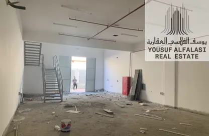 مستودع - استوديو - 4 حمامات للايجار في الجرف الصناعية 2 - الجرف الصناعية - عجمان
