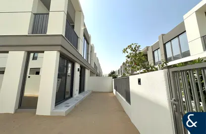 Villa - 4 Bedrooms - 4 Bathrooms for rent in Aura Gardens - Tilal Al Ghaf - Dubai Villa - 4 Bedrooms - 4 Bathrooms for rent in Aura Gardens - Tilal Al Ghaf - Dubai