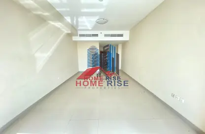 Apartment - 1 Bedroom - 2 Bathrooms for rent in Taliatela Street - Al Nahda - Sharjah