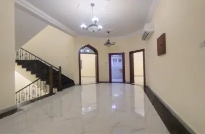 فيلا - 5 غرف نوم - 5 حمامات للايجار في فلل المشرف - المشرف - أبوظبي