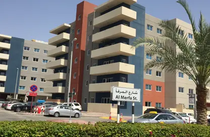 Apartment - 1 Bedroom - 2 Bathrooms for rent in Tower 8 - Al Reef Downtown - Al Reef - Abu Dhabi