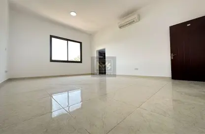 شقة - 1 حمام للايجار في المشرف - أبوظبي