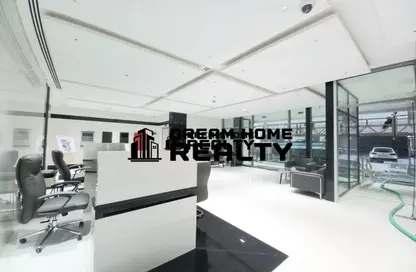 Apartment - 2 Bedrooms - 3 Bathrooms for rent in Rose Tower - Al Khan - Sharjah