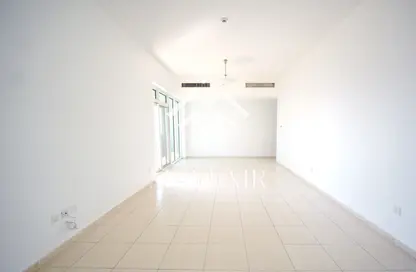 Apartment - 2 Bedrooms - 2 Bathrooms for rent in Olympic Park 3 - Olympic Park Towers - Dubai Sports City - Dubai