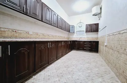 Apartment - 1 Bedroom - 1 Bathroom for rent in Shakhbout City - Abu Dhabi
