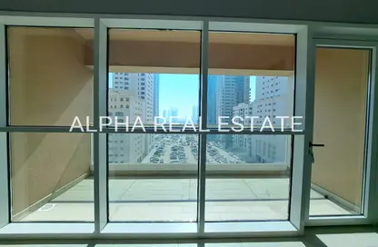 Apartment - 2 Bedrooms - 2 Bathrooms for rent in Thuraya Al Majaz Building - Al Majaz 3 - Al Majaz - Sharjah