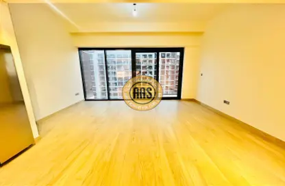 Apartment - 3 Bedrooms - 2 Bathrooms for rent in Azizi Riviera 45 - Meydan One - Meydan - Dubai