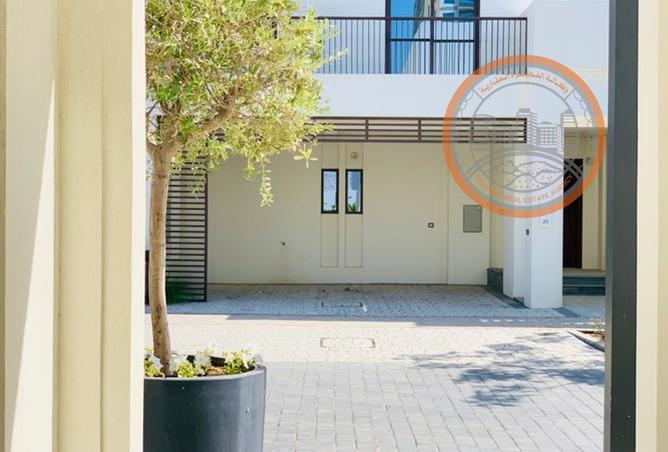 12035122 - صورة العقار 3