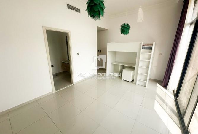 16006229 - Property Image 2