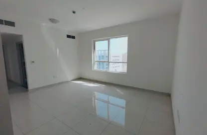 Apartment - 1 Bedroom - 1 Bathroom for rent in Muwailih Building - Muwaileh - Sharjah
