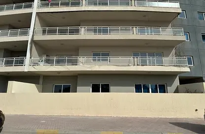 Apartment - 2 Bedrooms - 2 Bathrooms for rent in Tower 27 - Al Reef Downtown - Al Reef - Abu Dhabi