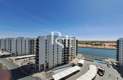 Apartment - 2 Bedrooms - 2 Bathrooms for rent in Waters Edge - Yas Island - Abu Dhabi