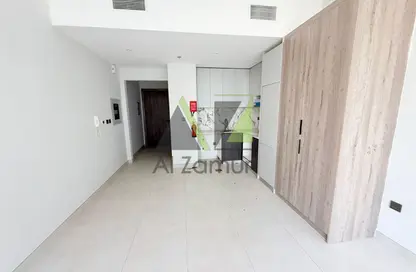 شقة - 1 حمام للايجار في الأمل تاور - مدينة دبي الرياضية - دبي
